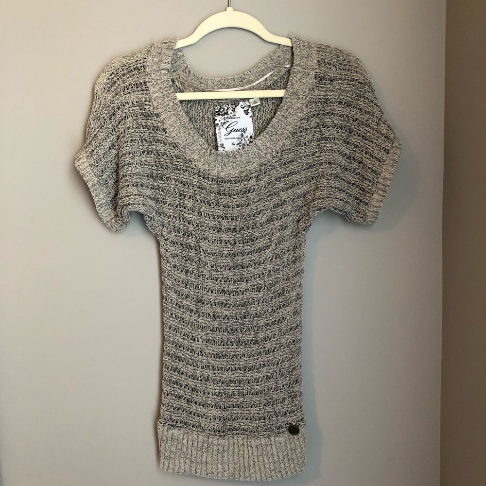 Guess Top
